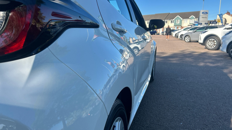 Mazda 2 Hybrid 1.5i Hybrid Centre Line 5dr CVT Hybrid Hatchback